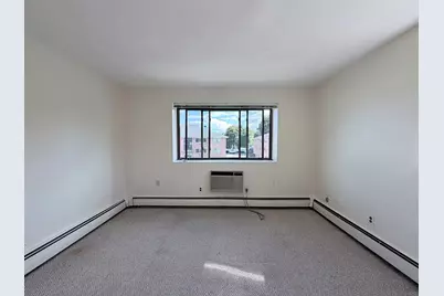 192 Salem St #9, Medford, MA 02155 - Photo 3