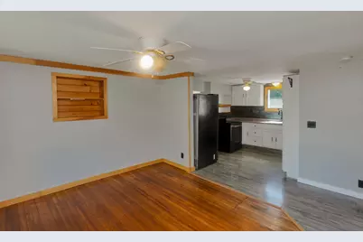 3 Field St, Southwick, MA 01077 - Photo 11