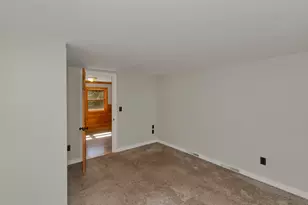 3 Field St, Southwick, MA 01077 - Photo 9