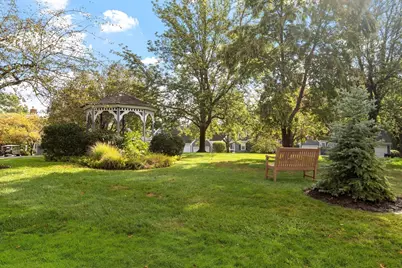 41 Mitchell Grant Way #41, Bedford, MA 01730 - Photo 37