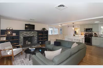 10 Clement, Sandwich, MA 02563 - Photo 5