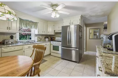 15 Somerset St, East Longmeadow, MA 01028 - Photo 19