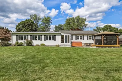 15 Somerset St, East Longmeadow, MA 01028 - Photo 5