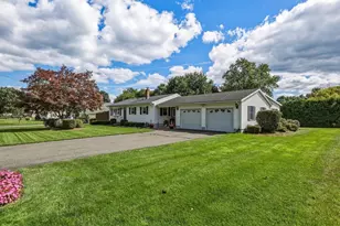 15 Somerset St, East Longmeadow, MA 01028 - Photo 3