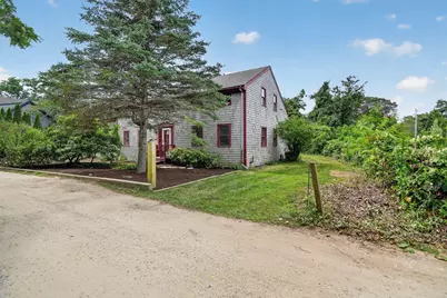 32 Norton Orchard Rd, Edgartown, MA 02539 - Photo 7