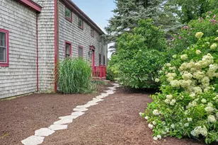 32 Norton Orchard Rd, Edgartown, MA 02539 - Photo 5