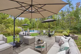 36 Decorie Dr, Wilbraham, MA 01095 - Photo 3