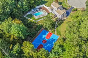 10 Cottonwood Ct, Hanson, MA 02341 - Photo 3