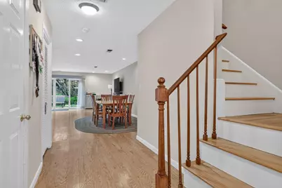 18 Indian Hill Lane #18, Salem, MA 01970 - Photo 3