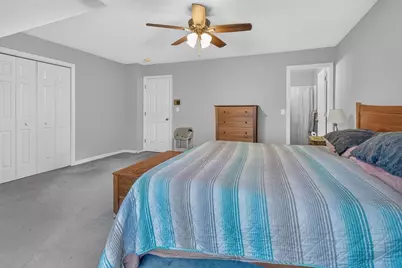 18 Indian Hill Lane #18, Salem, MA 01970 - Photo 17