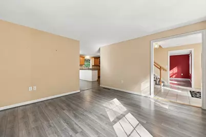 16 Lancaster Road, Clinton, MA 01510 - Photo 17