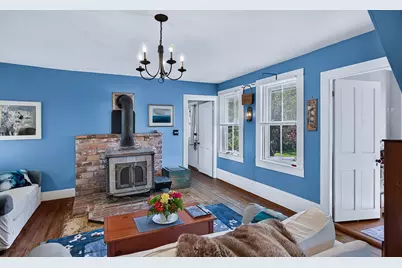 260 Pleasant St, Barre, MA 01005 - Photo 9