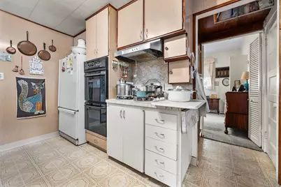 36 Columbia St, Brookline, MA 02446 - Photo 19