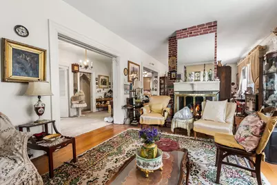 36 Columbia St, Brookline, MA 02446 - Photo 3