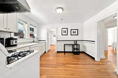 7 Portina Rd, Boston, MA 02135 - Photo 5