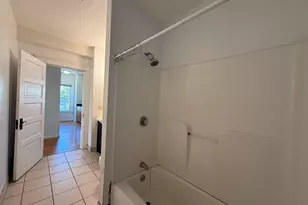 32 Woodbine St, Worcester, MA 01603 - Photo 23