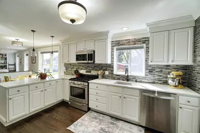 35 Nightingale St, Fall River, MA 02721 - Photo 13
