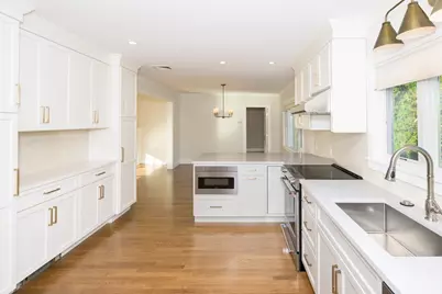 19 Cleveland Road #1, Marblehead, MA 01945 - Photo 7