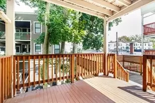 22 Santuit St, Boston, MA 02124 - Photo 19