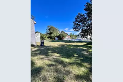 191 E Broadway, Haverhill, MA 01830 - Photo 3
