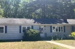 14 Grayland Rd, Lynnfield, MA 01940 - Photo 3