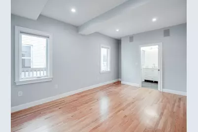 390 Medford St #1A, Somerville, MA 02145 - Photo 15
