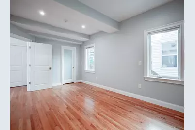 390 Medford St #1A, Somerville, MA 02145 - Photo 17