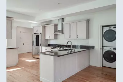 390 Medford St #1A, Somerville, MA 02145 - Photo 7