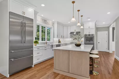 233 Fox Hill Rd, Burlington, MA 01803 - Photo 5