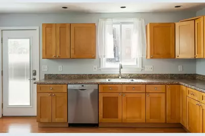 4 Olive Square #1, Somerville, MA 02143 - Photo 5