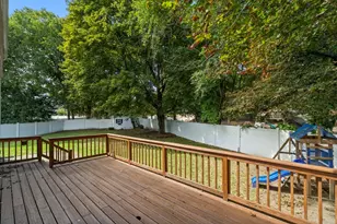 3 Lantern Ln, Woburn, MA 01801 - Photo 21