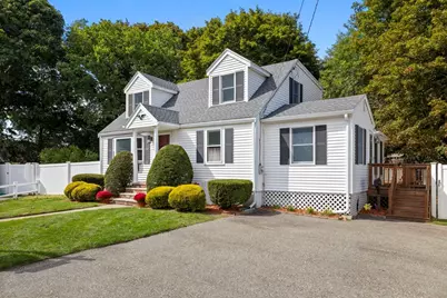 3 Lantern Lane, Woburn, MA 01801 - Photo 1