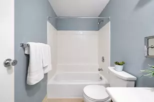 8 Post Oak Ln, Natick, MA 01760 - Photo 25