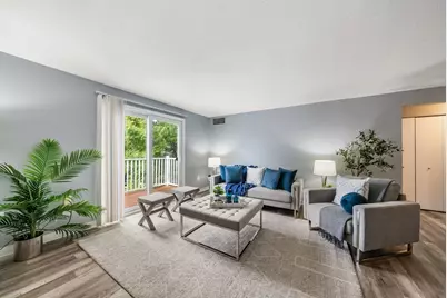 8 Post Oak Ln #21, Natick, MA 01760 - Photo 3