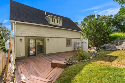 17 Cottage Street, Marblehead, MA 01945 - Photo 27