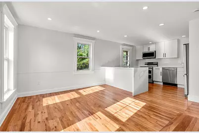 17 Cottage Street, Marblehead, MA 01945 - Photo 7