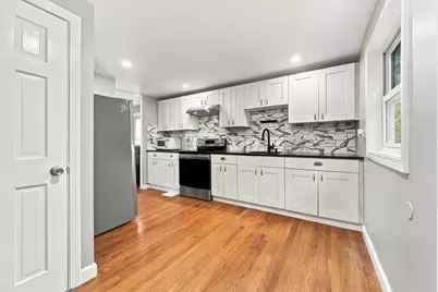 20 Ames St, Lynn, MA 01905 - Photo 15