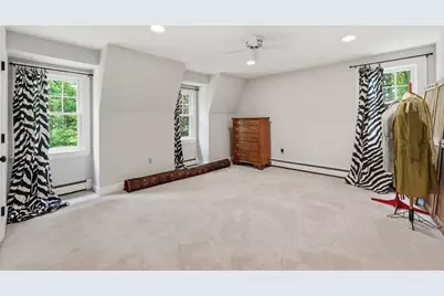 18 Village Green Ln, Holden, MA 01520 - Photo 33