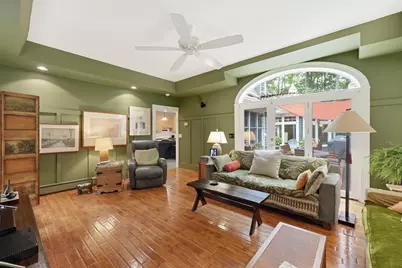 18 Village Green Ln, Holden, MA 01520 - Photo 9