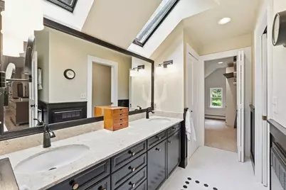 18 Village Green Ln, Holden, MA 01520 - Photo 27