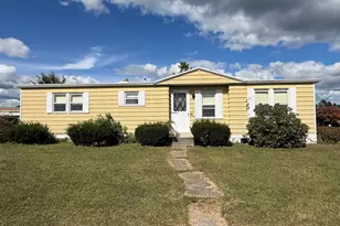 2 Jeffrey Ln, Westfield, MA 01085 - Photo 1