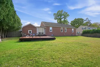 105 Edward St, Agawam, MA 01001 - Photo 5