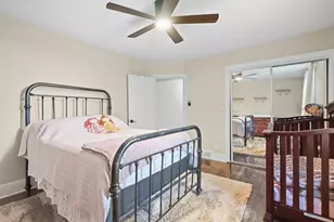 105 Edward St, Agawam, MA 01001 - Photo 23