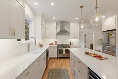 472 Summer Avenue, Reading, MA 01867 - Photo 9