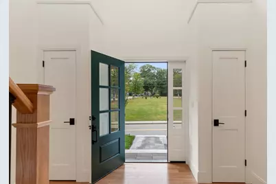 472 Summer Avenue, Reading, MA 01867 - Photo 5