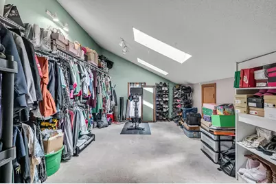 72 Mountain View Dr, Belchertown, MA 01007 - Photo 21