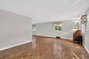37 Chipaway Rd, Freetown, MA 02717 - Photo 11