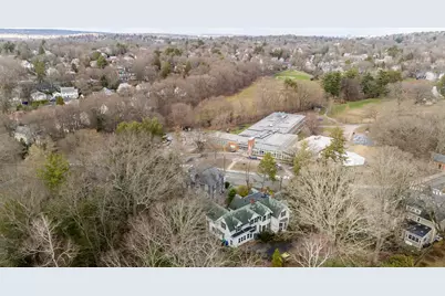 140 Pleasant St, Newton, MA 02459 - Photo 15