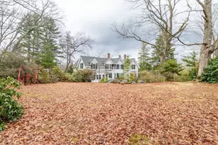 140 Pleasant St, Newton, MA 02459 - Photo 17