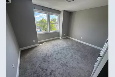 477 Washington #477, Haverhill, MA 01832 - Photo 3